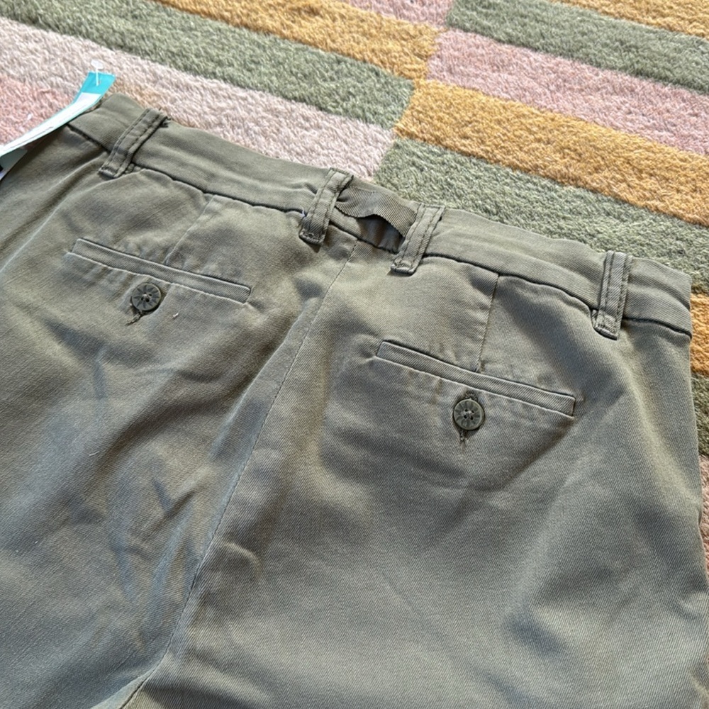 NWT KUT from the kloth thora slash pocket Bermuda short green size 6 - Picture 8 of 15